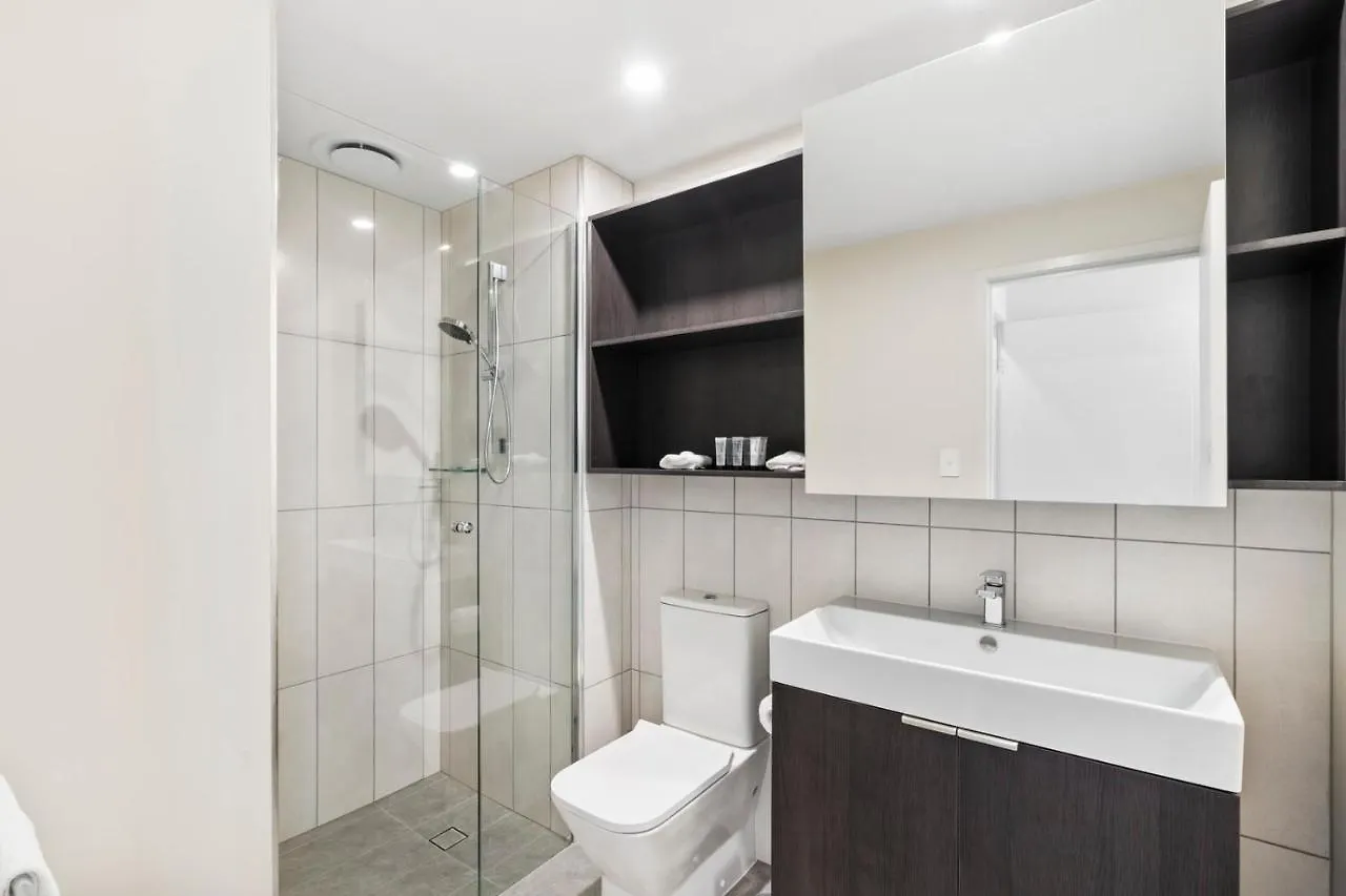 Story Bridge Brisbane City & River View 2 Bedroom With Car Park 0*,